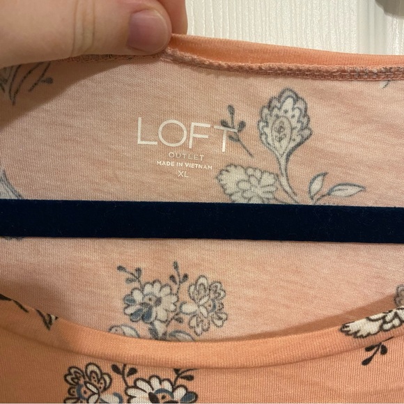 LOFT Outlet Pink Peach Floral Printed Peplum Knit Top Size XL - Picture 3 of 6